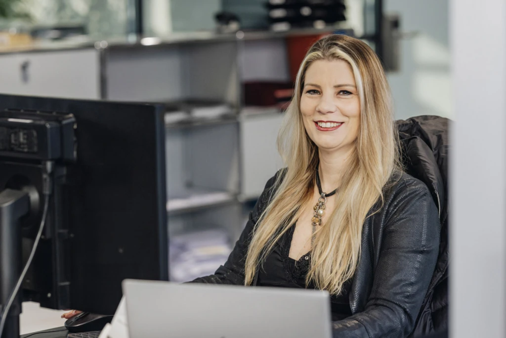 10-ddT_schwab-guillod_sandra_pereira_web