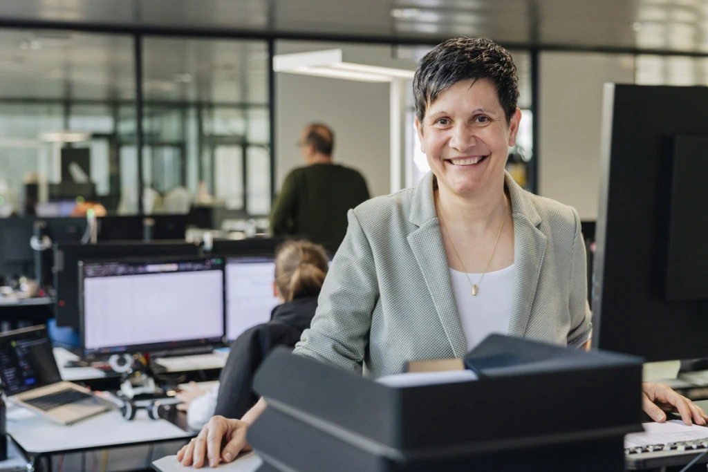 12-ddT_schwab-guillod_ursula_gisiger_web