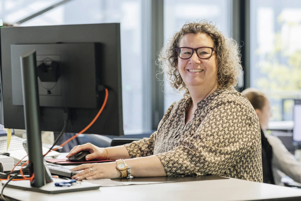 13-ddT_schwab-guillod_sonja_nussbaum_web