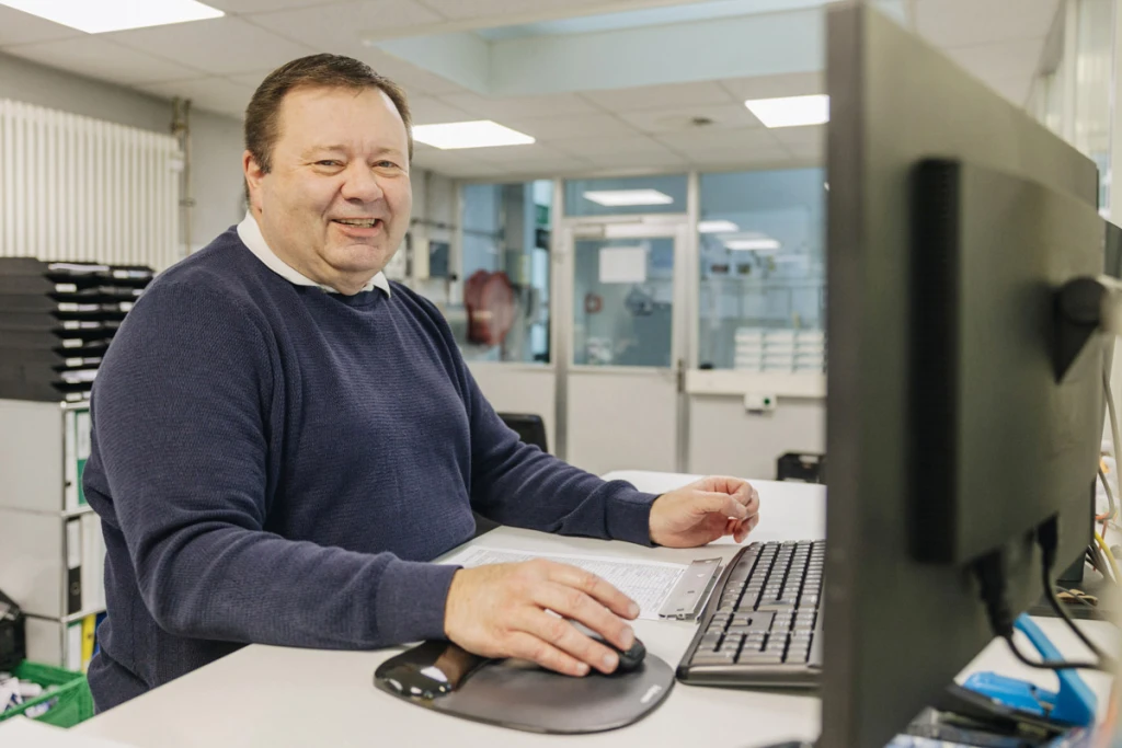 16-ddT_schwab-guillod_peter_kohler_web