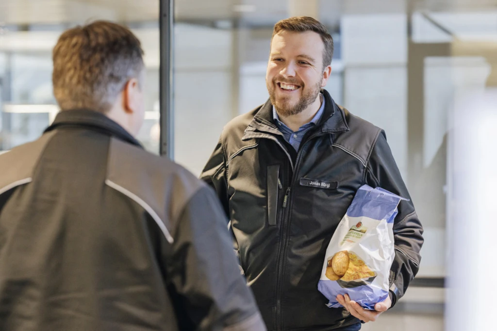 26-ddT_schwab-guillod_jonas_buergi_web