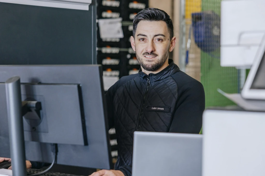 48-ddT_schwab-guillod_luis_lemos_web