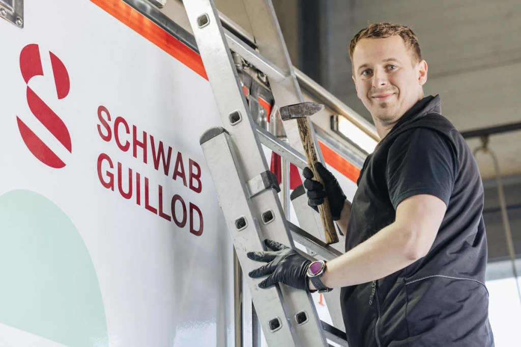 60-ddT_schwab-guillod_ion_ambroci_web