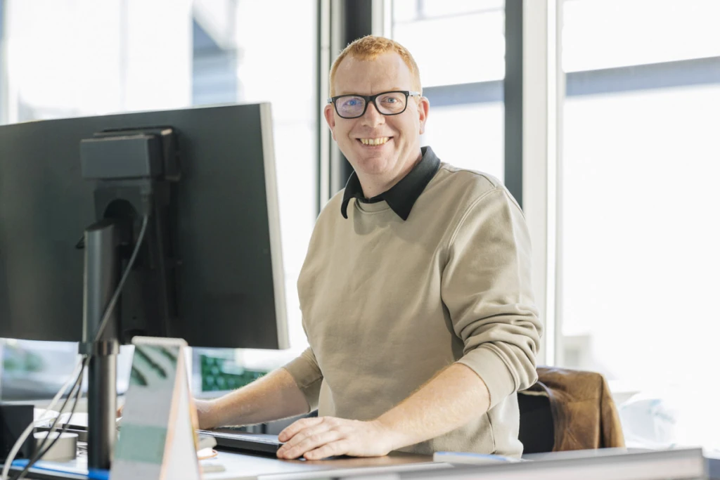 63-ddT_schwab-guillod_iwan_aebischer_web