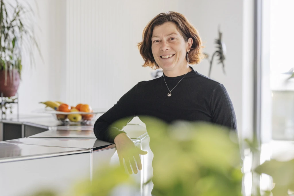 66-ddT_schwab-guillod_doreen_domenge_web