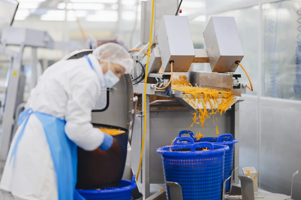 ddT_schwab-guillod_2025_11A4081_web