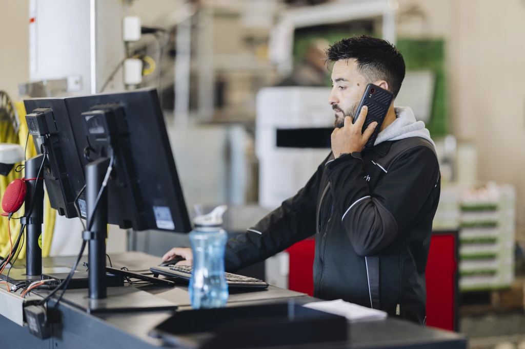 ddT_schwab-guillod_2025_11A4123_web