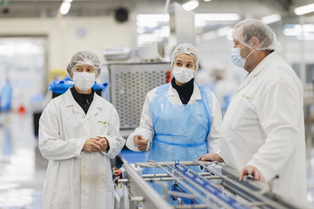 ddT_schwab-guillod_2025_11A4722_web