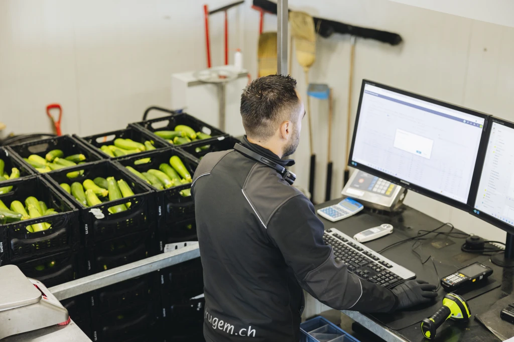 ddT_schwab-guillod_2025_O1A6197_web